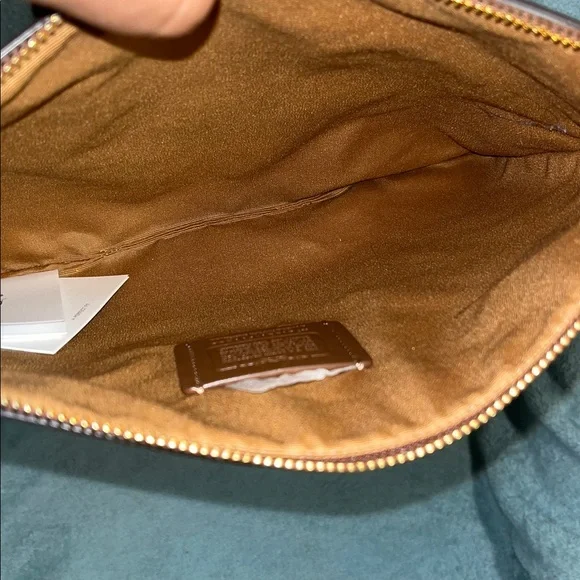 Coach Gummy Bear Clutch/Pouch - Picture 6 of 6